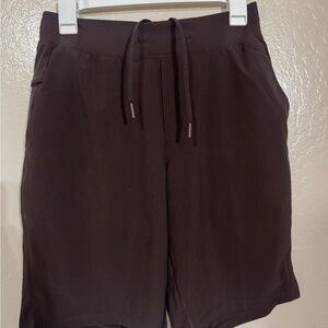 New* Lululemon Men's Brown Drawstring Performance Shorts